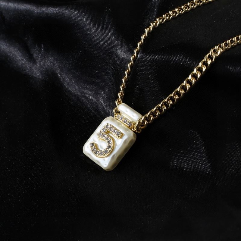 Chanel Necklaces